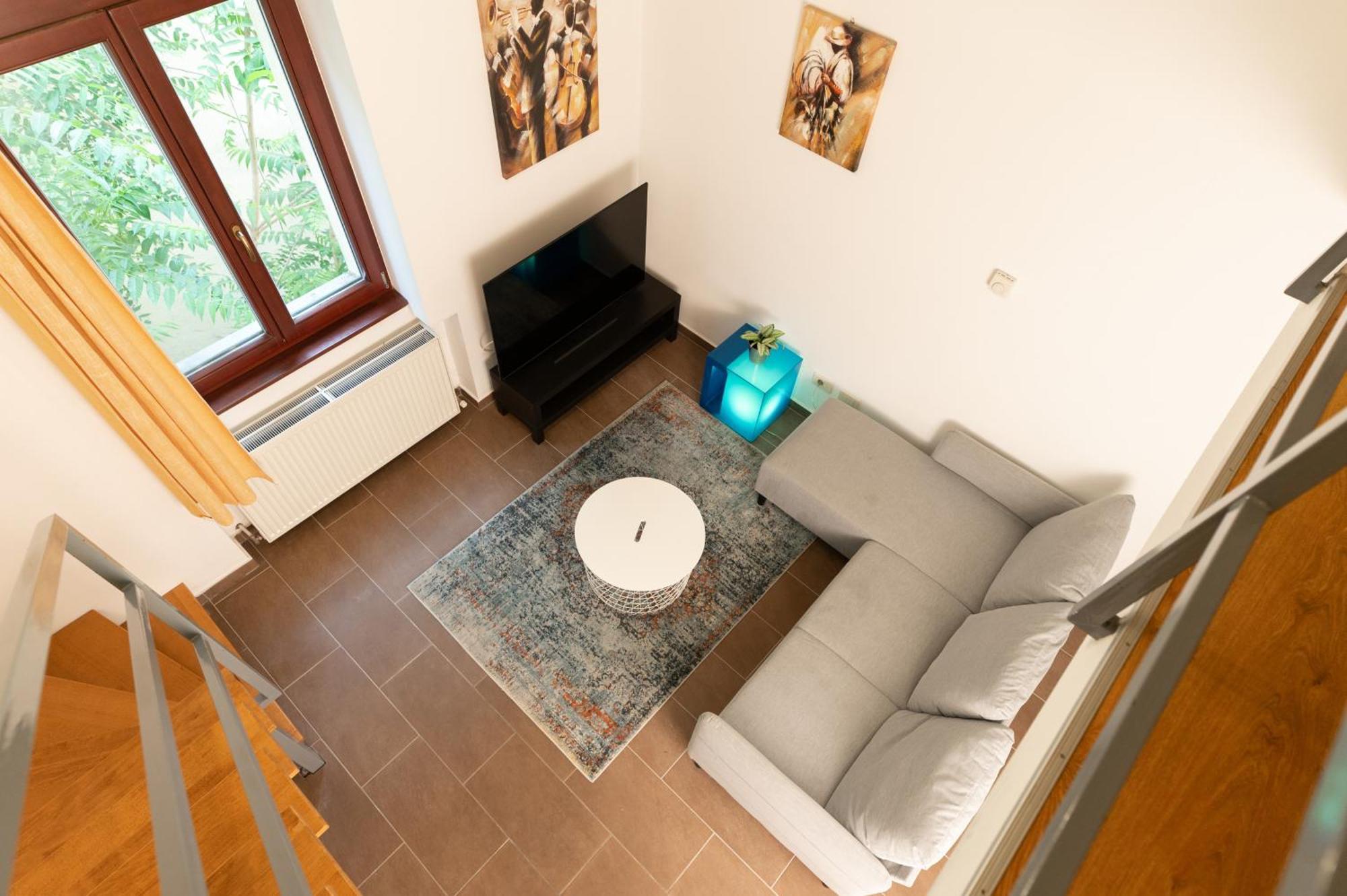 Apartamento Danube Dwelling Akacfa 41 Budapest Exterior foto